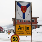 Application of basic arms - sign at the entrance in Arilje